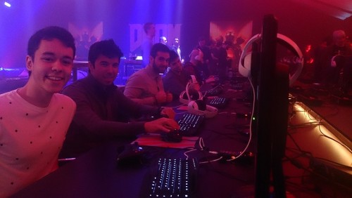 Influencers en la presentación de Doom