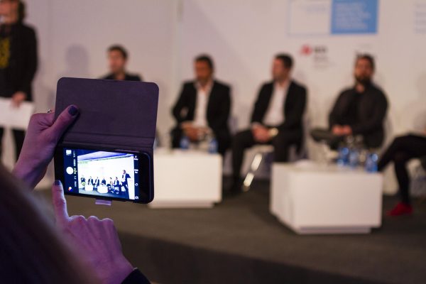 Digitrends 2018: encuentro con Airbnb, Uber y BlaBlaCar // nuevas formas de conectar con el usuario// GRATUITO ABIERTO AL PÚBLICO 15 MARZO