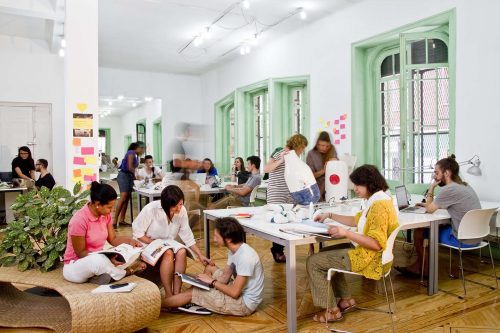 Se abre el concurso de becas para los Másteres Semipresenciales del IED Madrid