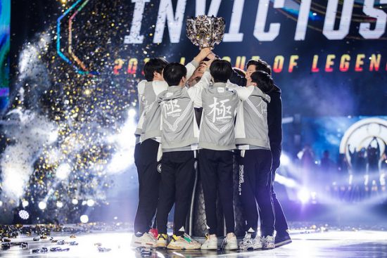 Invictus Gaming despierta del sueño a Fnatic y se proclama campeón