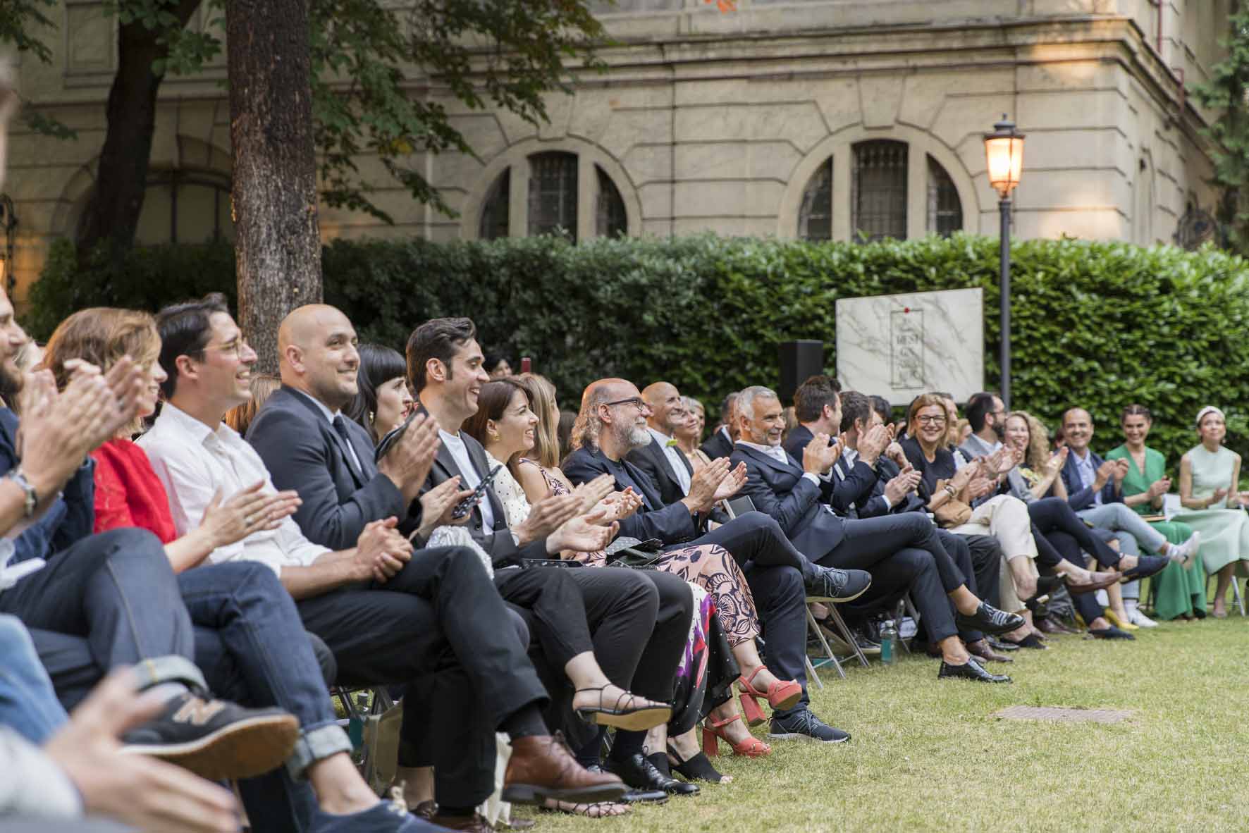 convocatoria: IED Design Awards 2019 – premios al mejor diseño y creatividad – Jardines Embajada Italia 20 junio 19:30h