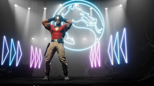 El nuevo tráiler de Mortal Kombat 1 muestra las primeras imágenes del personaje El Pacificador de DC con la voz y el aspecto del actor John Cena, que llegará el 28 de febrero. También habrá una prueba gratuita de Mortal Kombat 1 del 7 al 10 de marzo