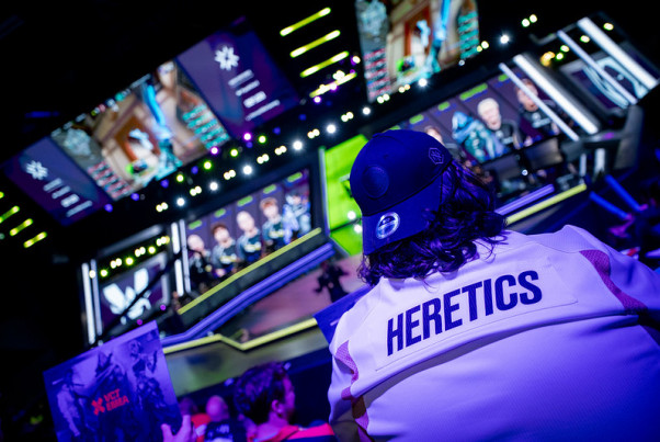 VCT EMEA – Heretics sigue imparable y asegura su pase a los playoffs