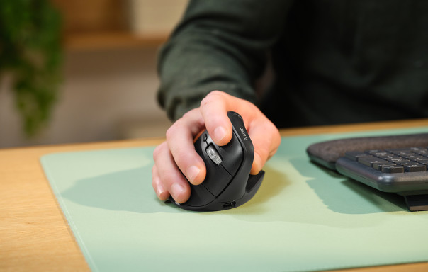 Nuevo ratón ergonómico con hyperscroll Trust Vyran