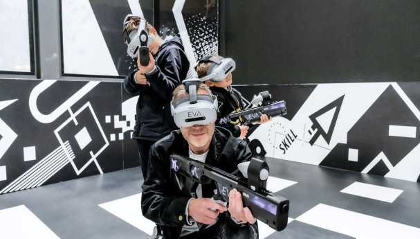 Cerrar el verano a golpe de realidad virtual: EVA consolida su propuesta de ocio inmersivo en Madrid, Málaga y Granada
