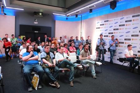 Samsung presenta su primer equipo de eSports en España